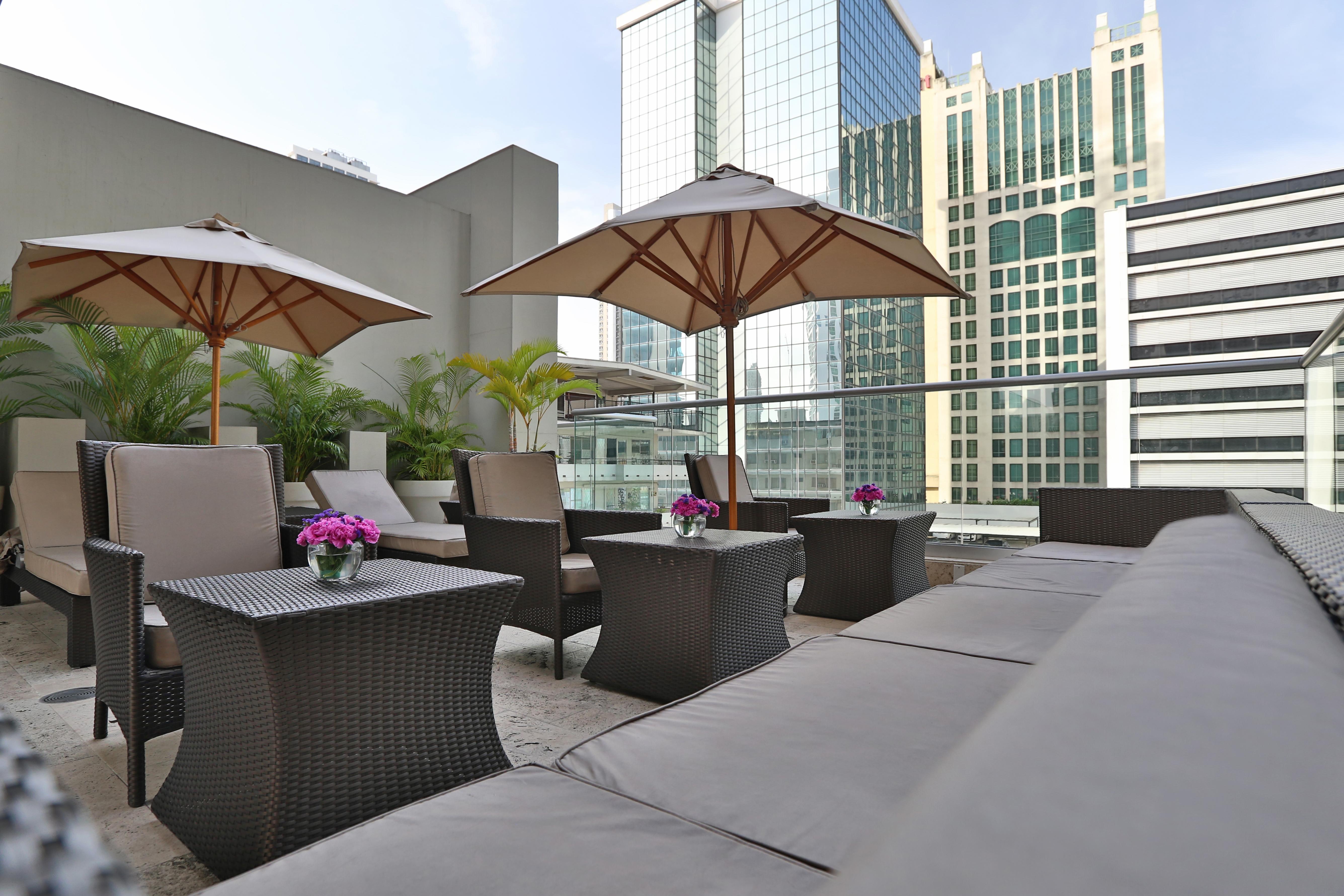 Bristol Panama, A Registry Collection Hotel 外观 照片 The rooftop pool at the hotel