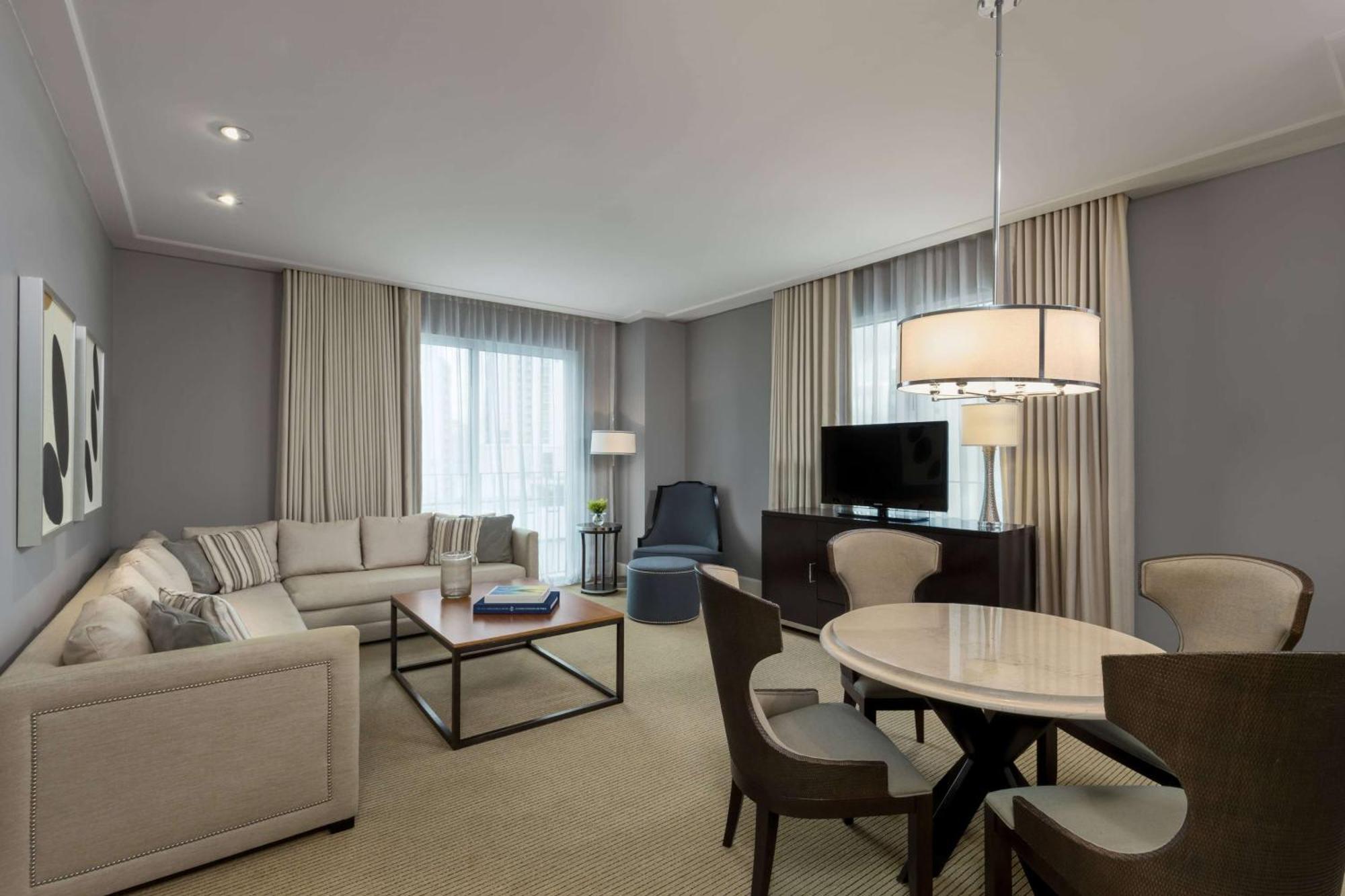 Bristol Panama, A Registry Collection Hotel 外观 照片 A suite at the Westin Palace, Madrid