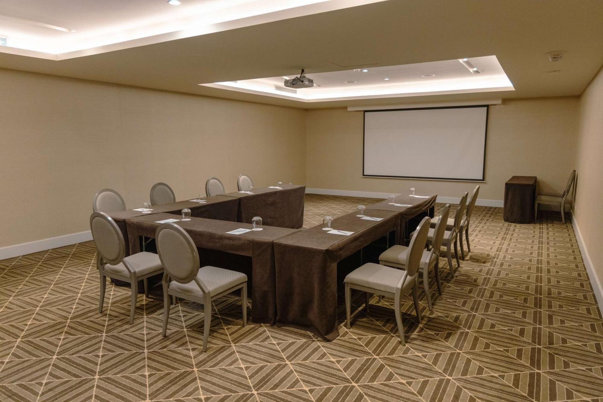 Bristol Panama, A Registry Collection Hotel 外观 照片 A meeting room