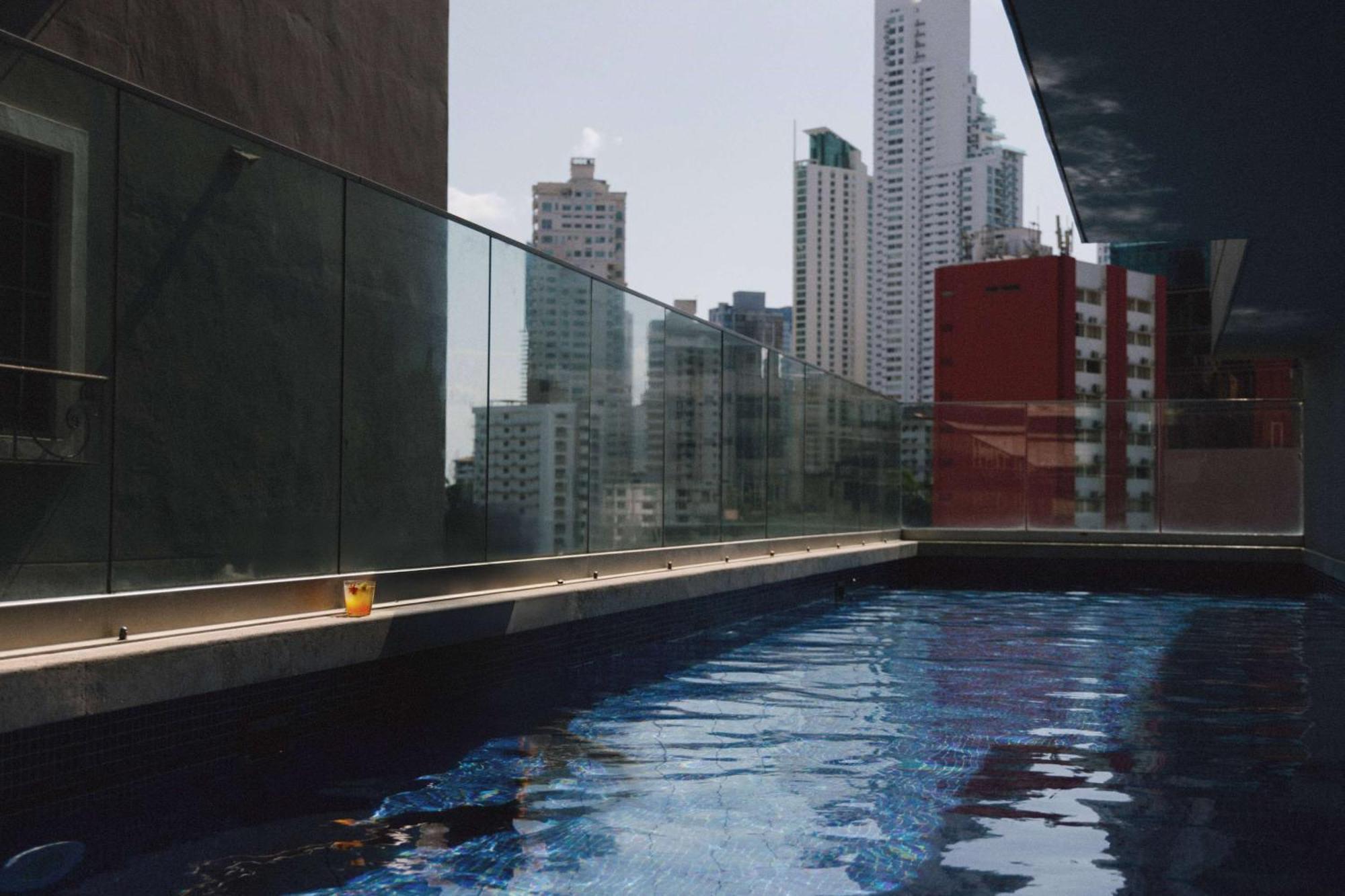 Bristol Panama, A Registry Collection Hotel 外观 照片 Swimming pool at the rooftop
